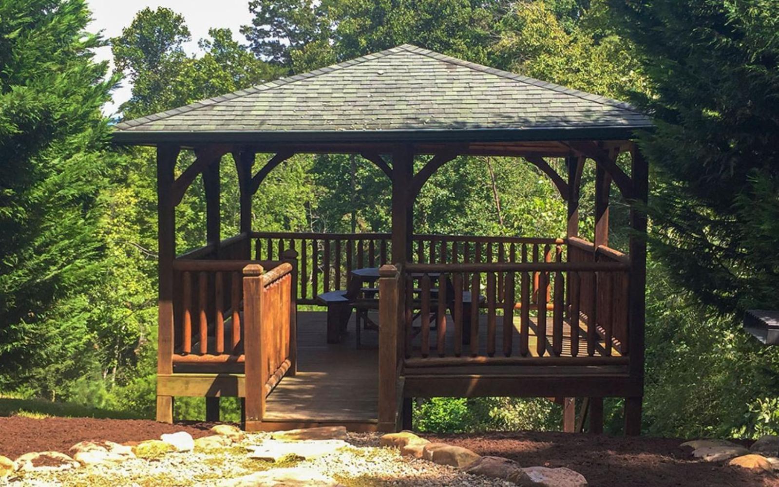 גטלינבורג Bearskin Lodge מראה חיצוני תמונה