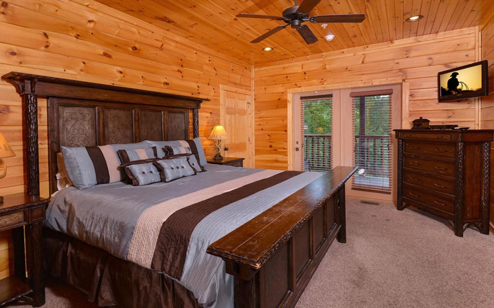 גטלינבורג Bearskin Lodge מראה חיצוני תמונה