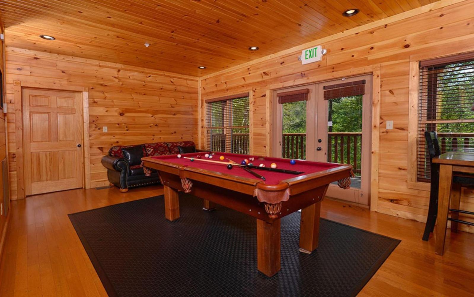 גטלינבורג Bearskin Lodge מראה חיצוני תמונה